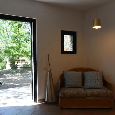 Il Castello Nel Bosco Bed & Breakfast Gerano