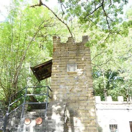 Bed & Breakfast Il Castello Nel Bosco